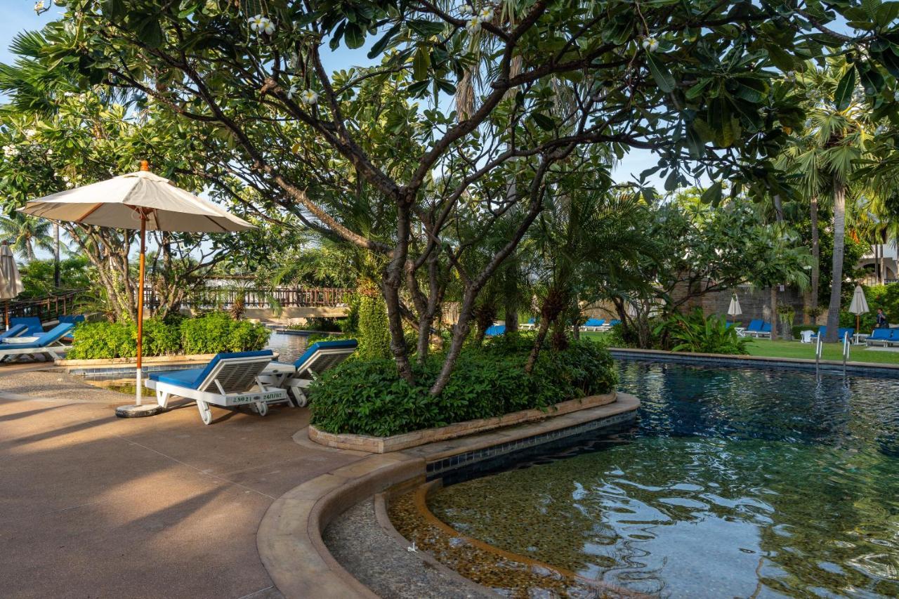 Jomtien Palm Beach Hotel&Resort - SHA Extra Plus Pattaya Exteriör bild
